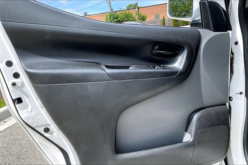 Used 2021 Nissan NV200 SV w/ Back Door Glass Package FWD image 14