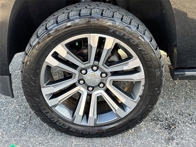 Used 2018 GMC Yukon XL Denali w/ Denali Ultimate Package image 13