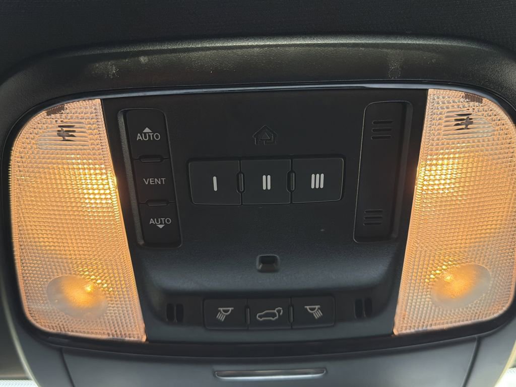 Used 2024 Dodge Durango GT image 36