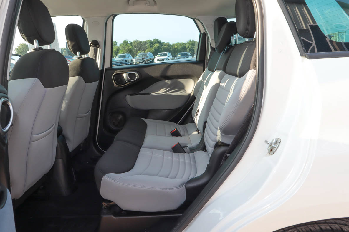 Used 2014 FIAT 500L Easy FWD image 8