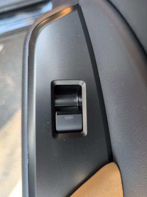 New 2026 Lexus UX 300h AWD image 29