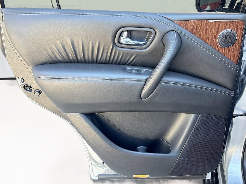 Used 2017 Nissan Armada Platinum image 27