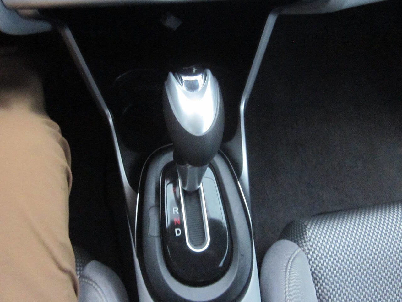 Used 2011 Honda CR-Z image 23