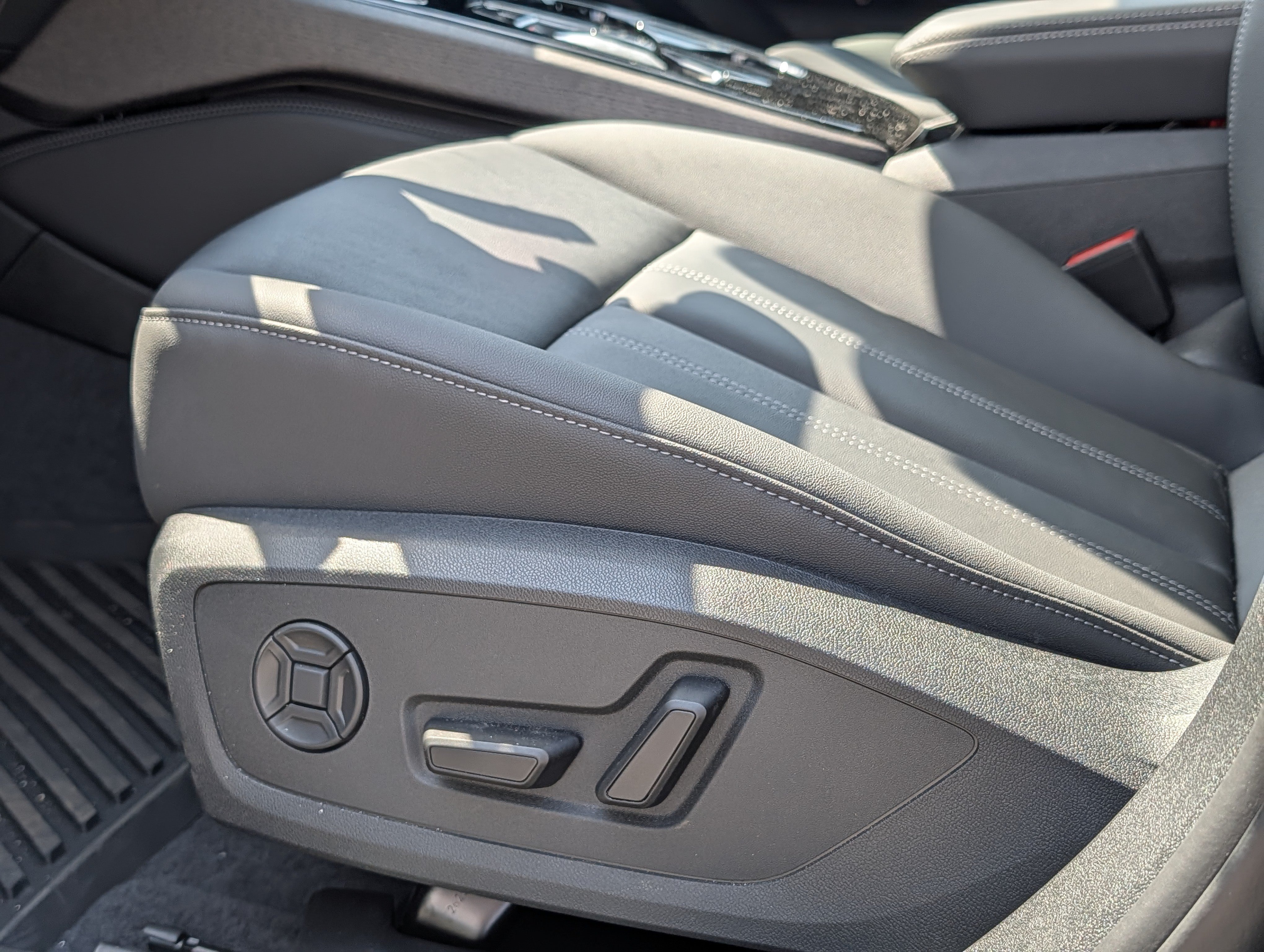 Certified 2025 Audi A5 Prestige AWD/4WD image 24