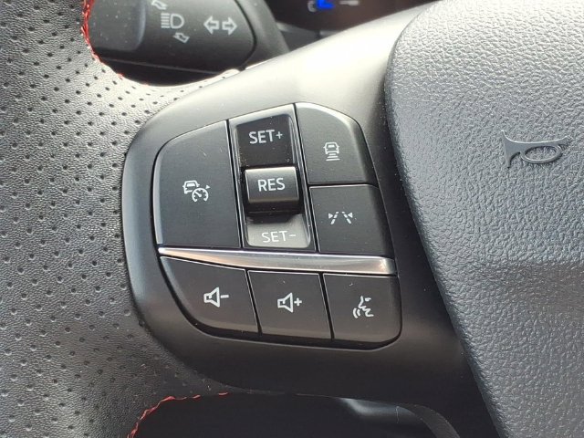 Used 2023 Ford Escape ST-Line w/ Tech Pack #1 AWD/4WD image 29