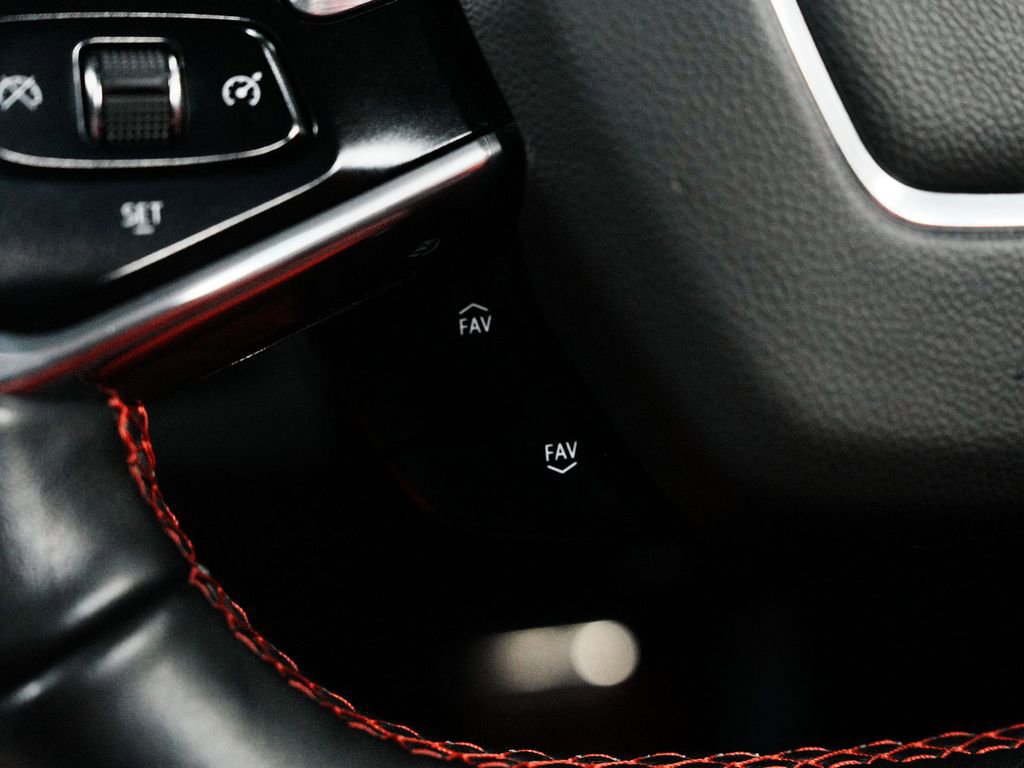 Used 2023 Chevrolet Corvette Stingray Convertible w/ Z51 Performance Package image 26