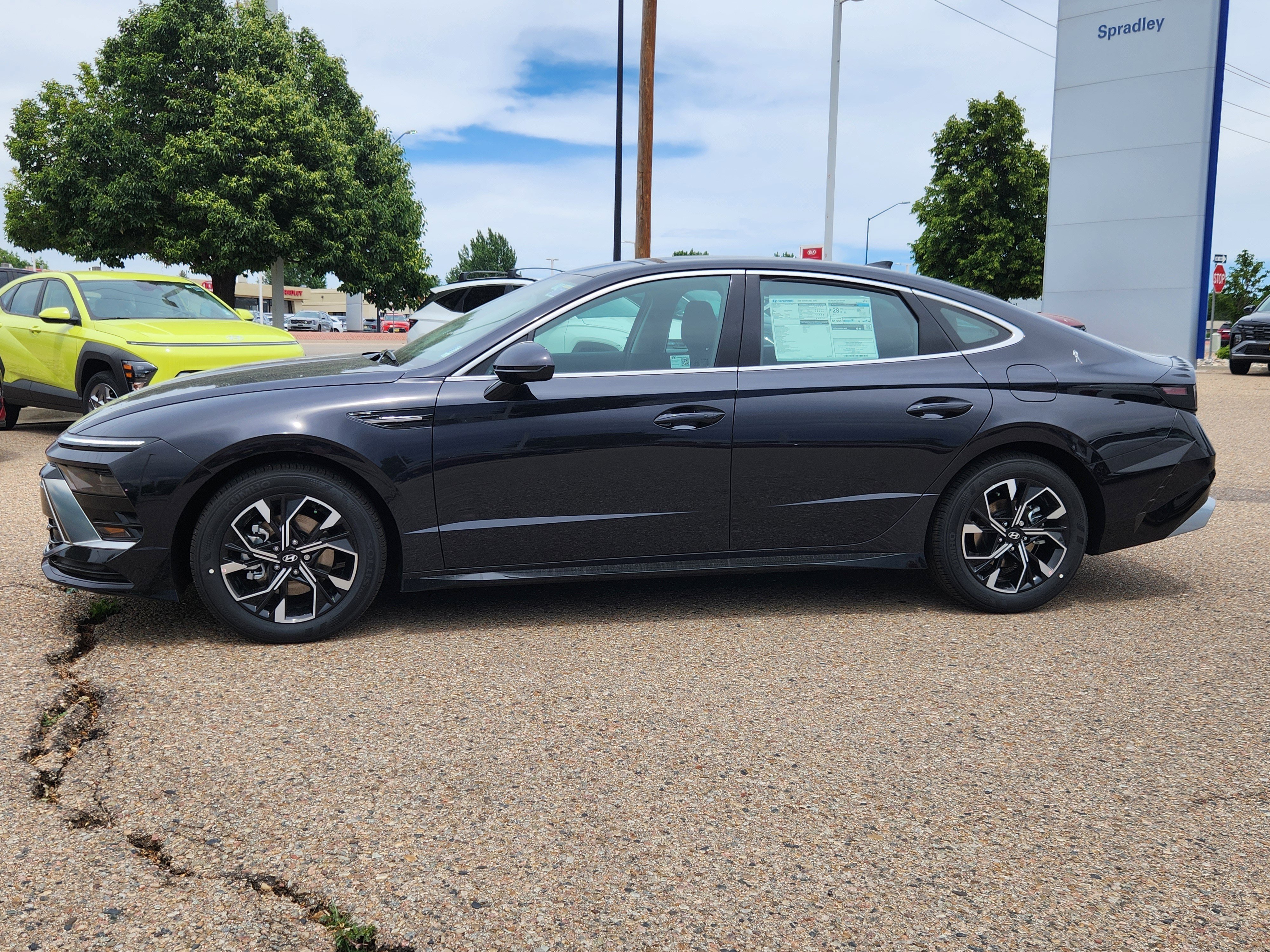New 2025 Hyundai Sonata SEL image 2