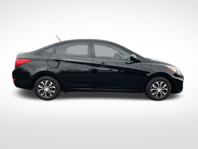 Used 2017 Hyundai Accent SE image 5