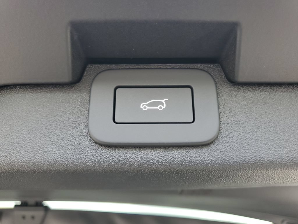 New 2026 Land Rover Discovery Limited Edition AWD/4WD image 34