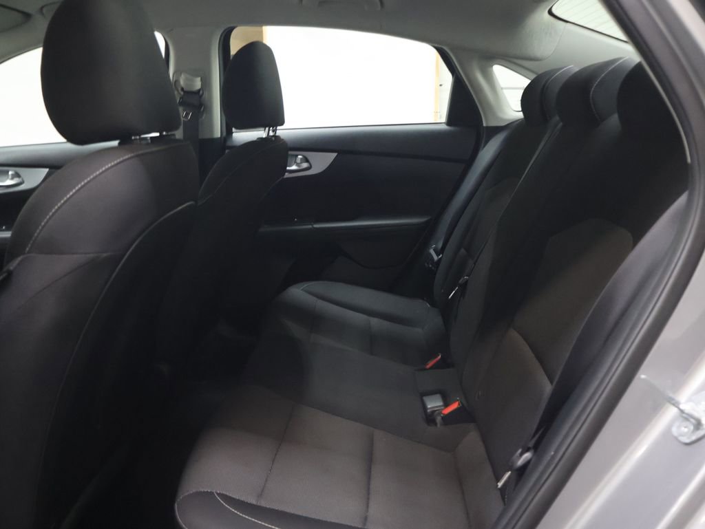 Used 2024 Kia Forte LXS FWD image 13
