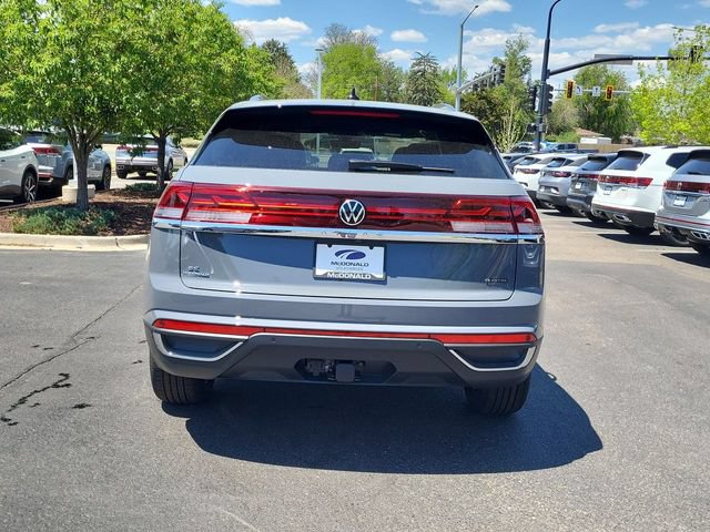 New 2026 Volkswagen Atlas Cross Sport SE AWD/4WD image 7