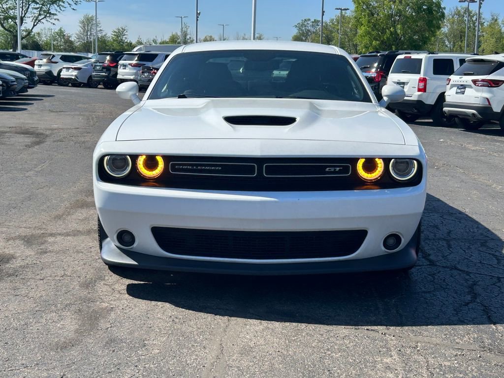 Used 2019 Dodge Challenger GT w/ Performance Handling Group RWD image 2