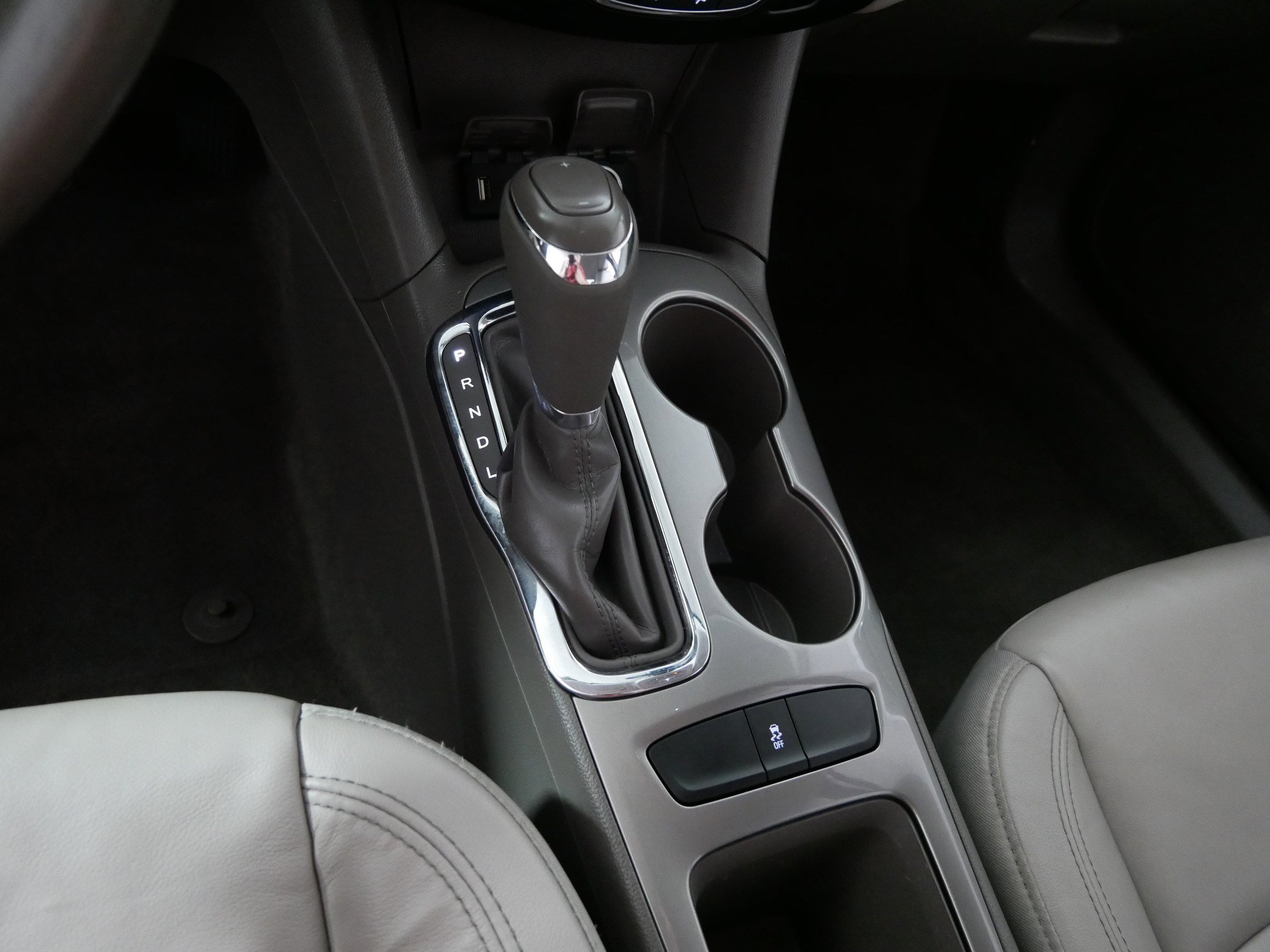 Used 2018 Chevrolet Cruze Premier image 24