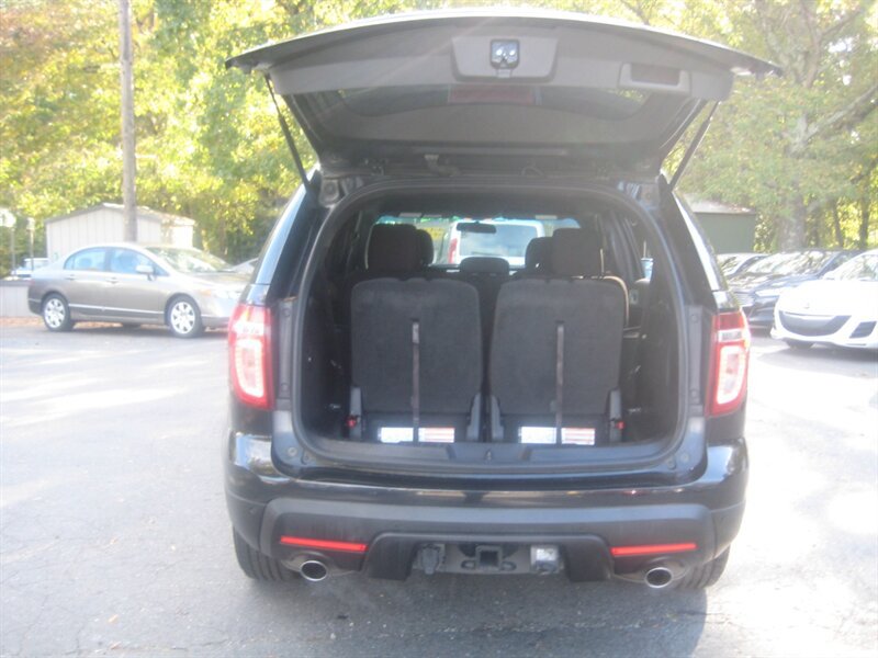 Used 2015 Ford Explorer XLT FWD image 31