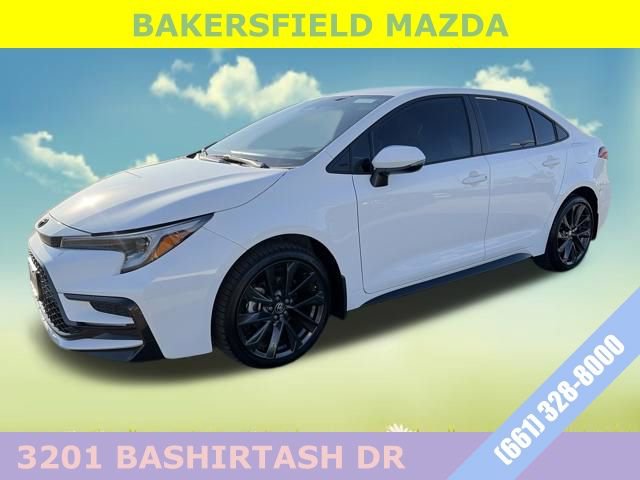 Used 2026 Toyota Corolla SE image 1