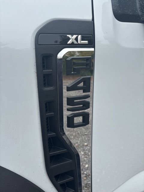 New 2026 Ford F450 XL w/ XL Chrome Package image 15