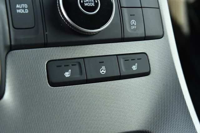 Used 2022 Hyundai Palisade SEL w/ 8P Bench Seat Package FWD image 17