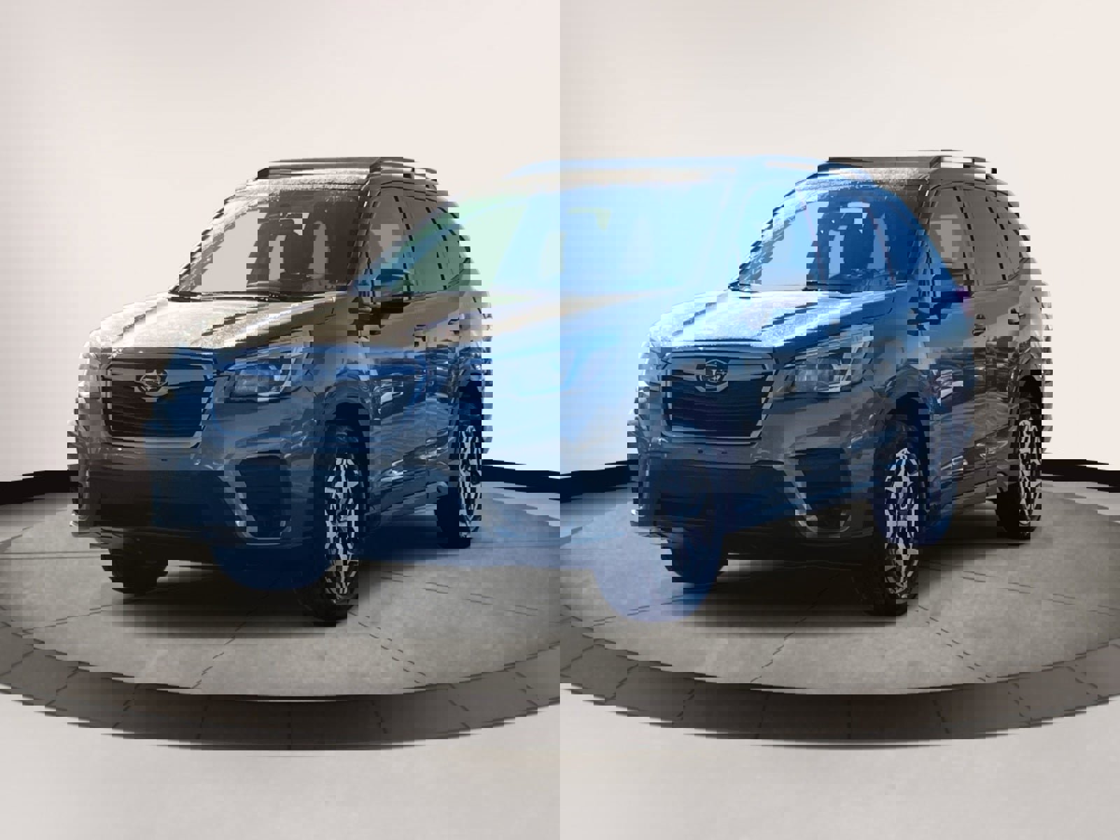 Used 2019 Subaru Forester Premium w/ All-Weather Package image 2