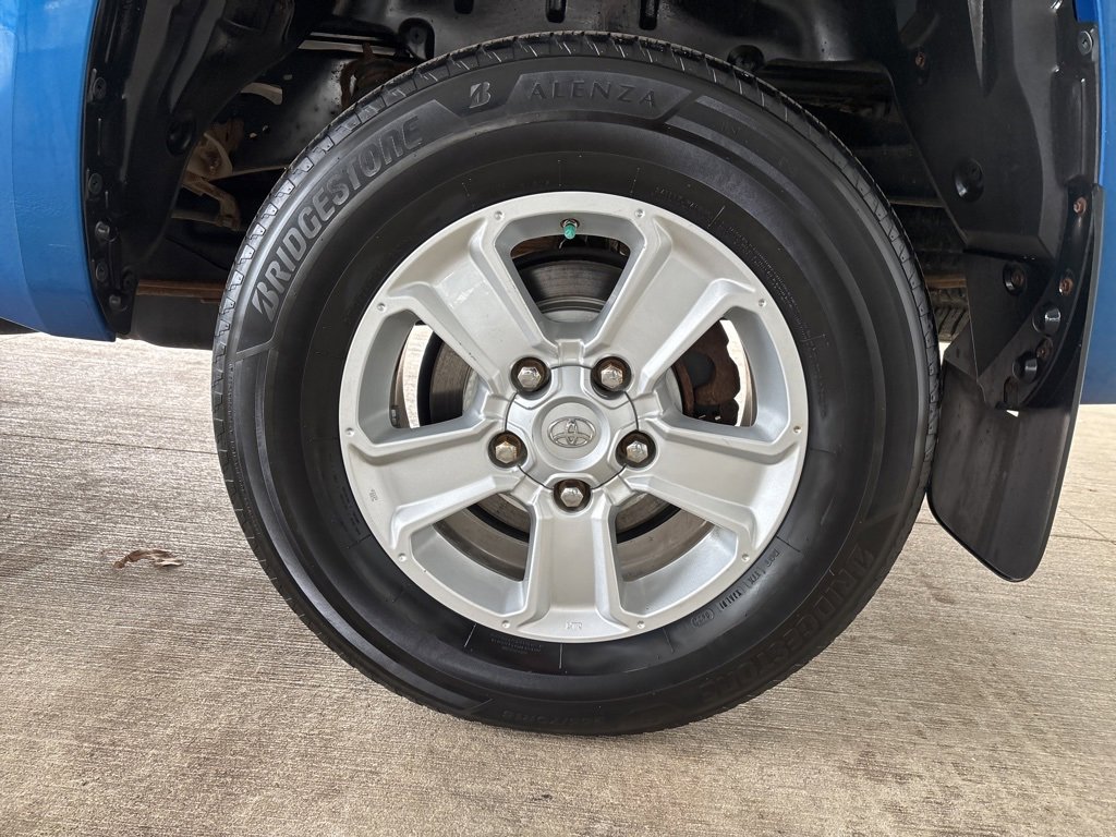 Used 2018 Toyota Tundra SR5 image 33