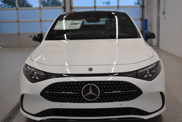 New 2027 Mercedes-Benz CLA 220 image 3