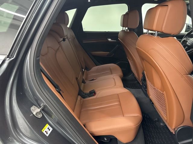 Used 2023 Audi Q5 2.0T Prestige w/ Prestige Package image 31