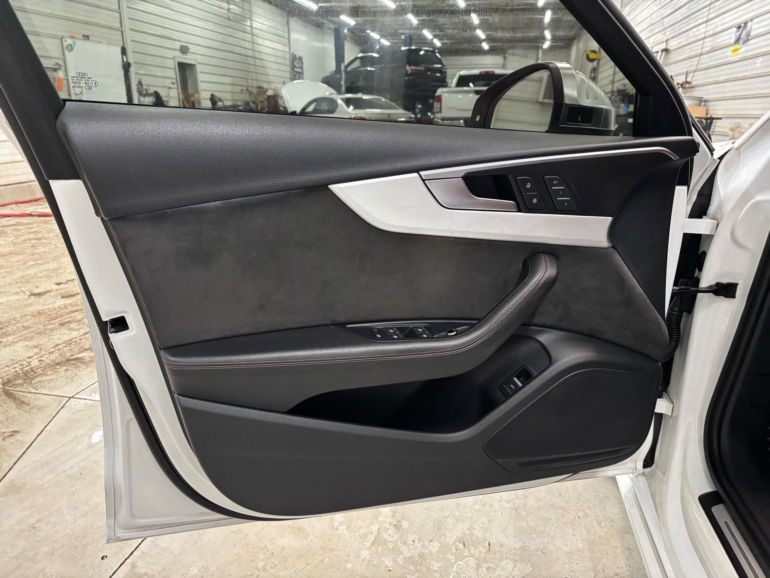 Used 2019 Audi S4 Premium Plus w/ Premium Plus Package image 11