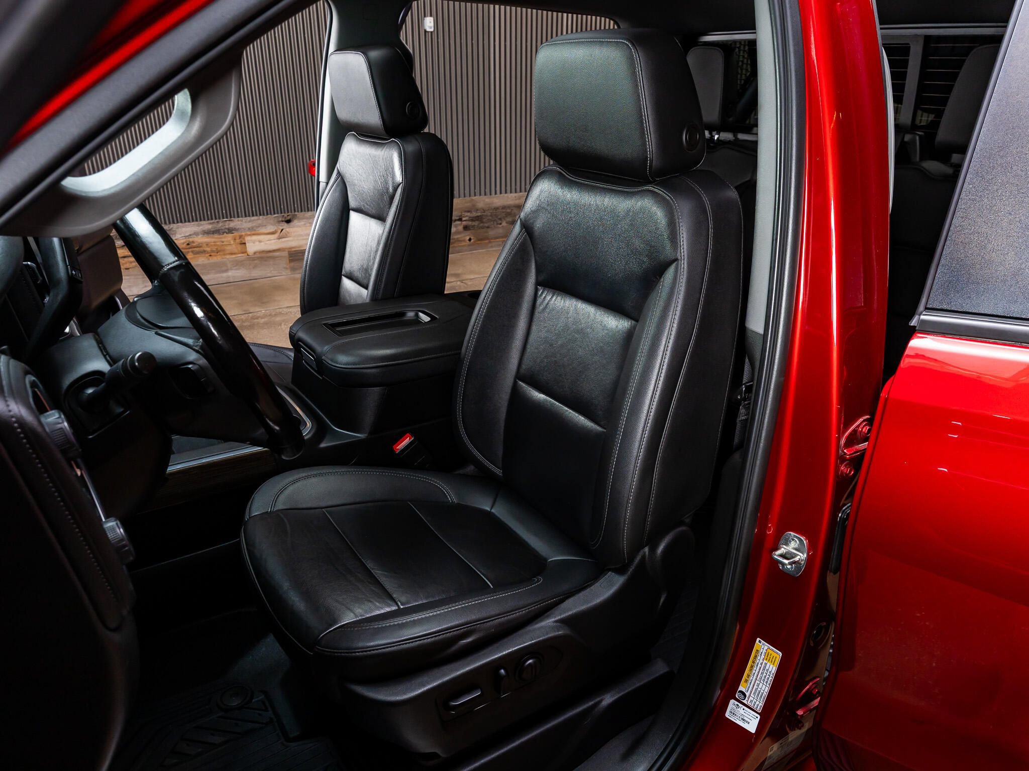 Used 2021 Chevrolet Silverado 1500 RST w/ All Star Edition Plus AWD/4WD image 28