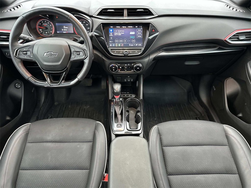 Used 2022 Chevrolet TrailBlazer RS w/ Sun and Liftgate Package image 14