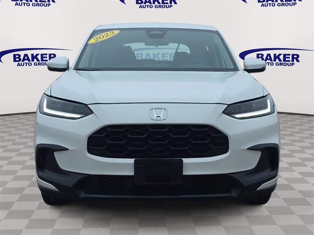 Used 2023 Honda HR-V LX image 2