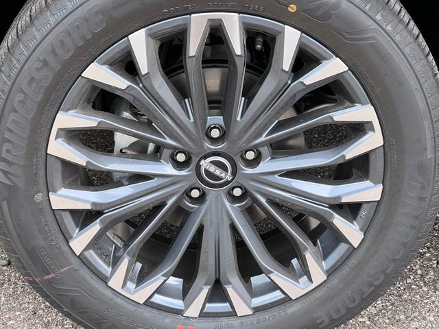 New 2026 Nissan Rogue Platinum w/ Platinum Premium Package AWD/4WD image 6