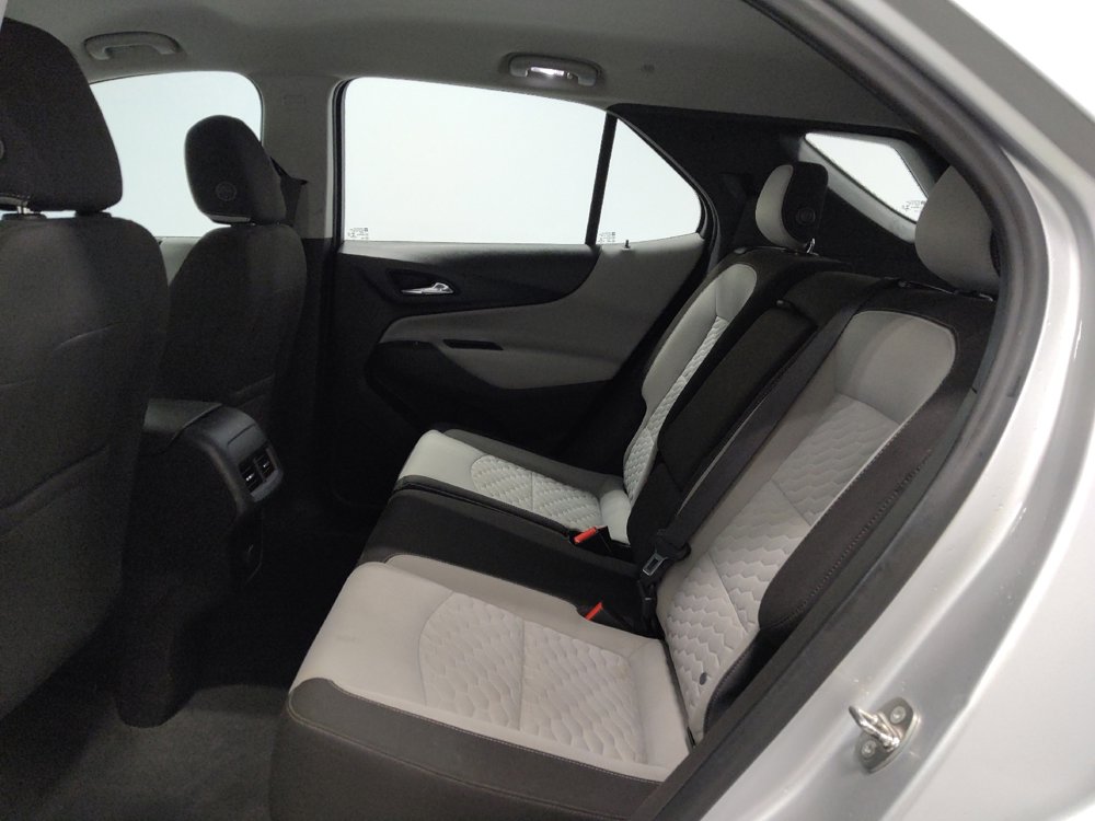 Used 2018 Chevrolet Equinox LS image 18