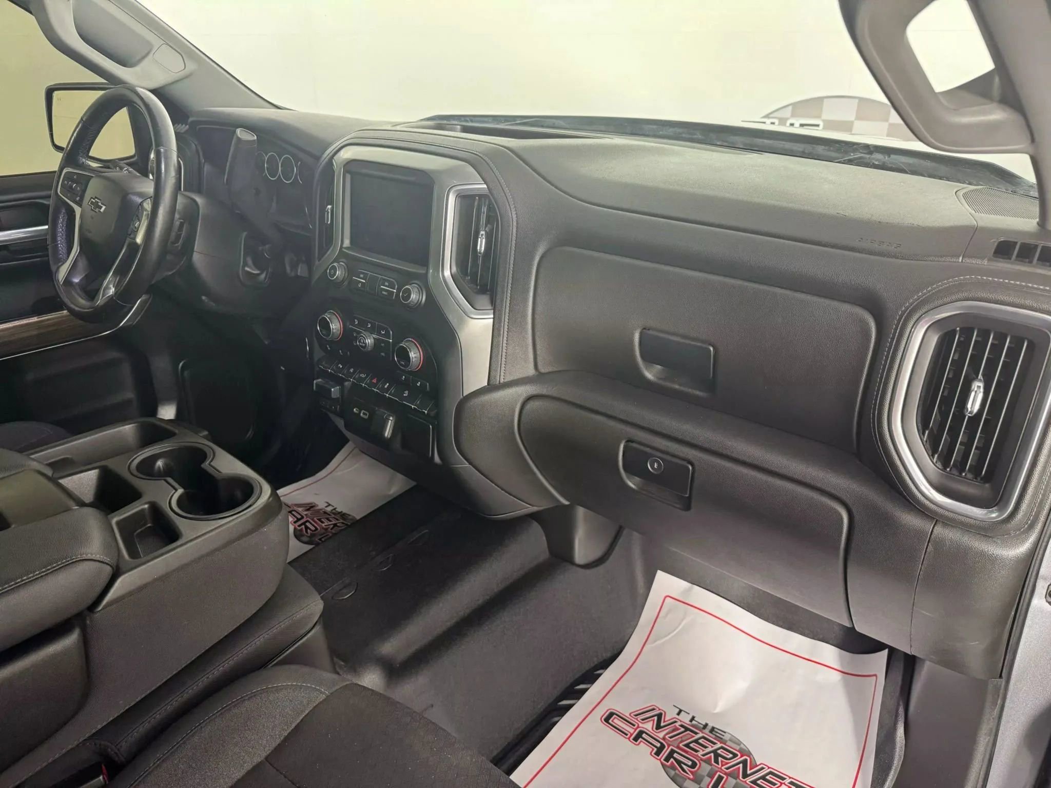 Used 2021 Chevrolet Silverado 1500 RST image 12