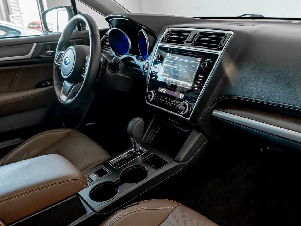 Used 2018 Subaru Outback 3.6R Touring image 32