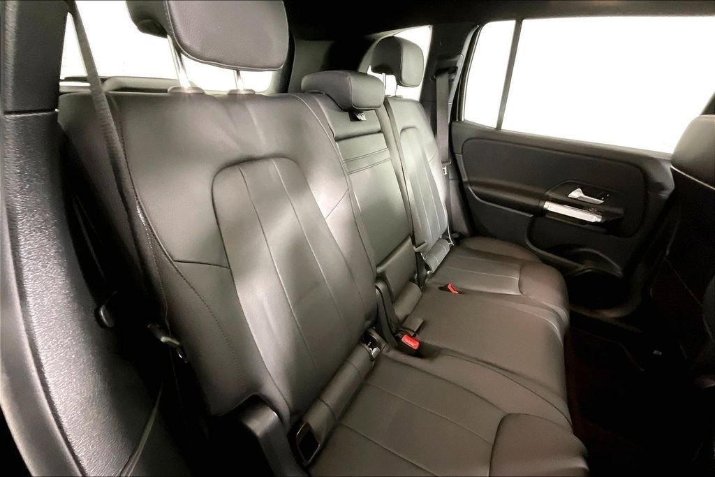 Certified 2023 Mercedes-Benz GLB 250 4MATIC image 19