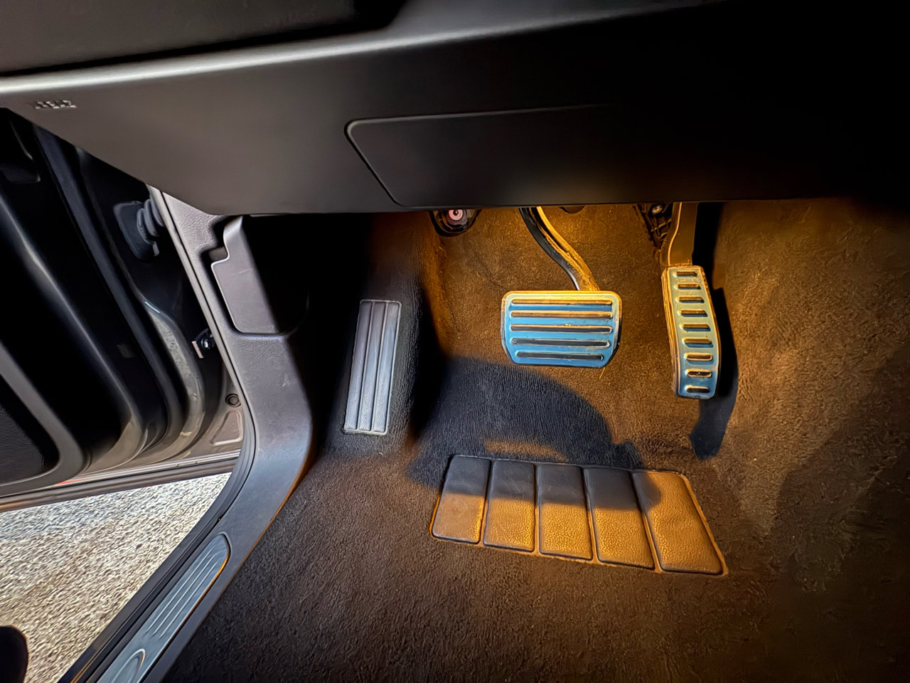 Used 2013 Porsche Cayenne S image 27