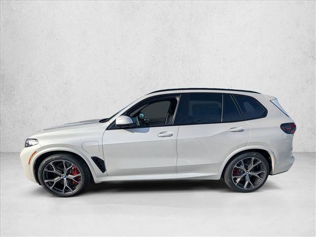 New 2026 BMW X5 xDrive50e image 5