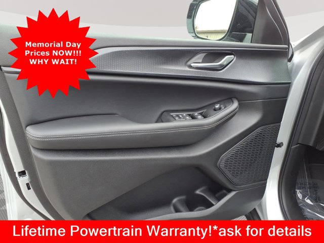 New 2025 Jeep Grand Cherokee L Limited w/ Luxury Tech Group II AWD/4WD image 9