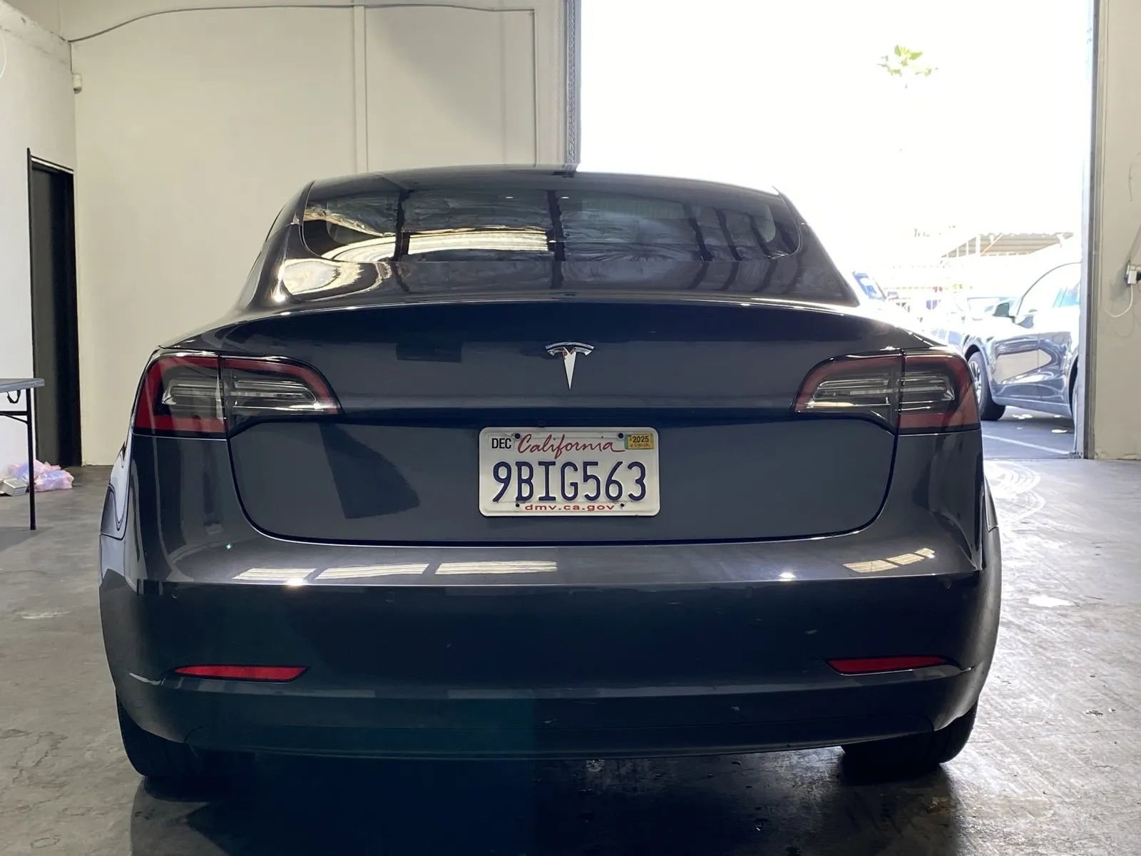 Used 2021 Tesla Model 3 Standard Range Plus RWD image 3