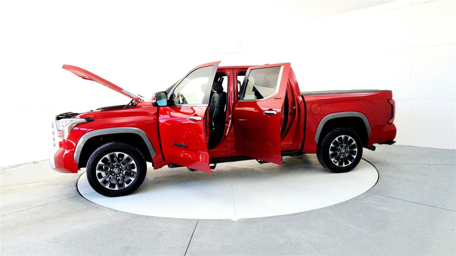 Used 2025 Toyota Tundra Limited image 10
