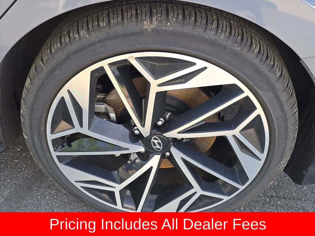 Used 2024 Hyundai Ioniq 6 SEL AWD/4WD image 6