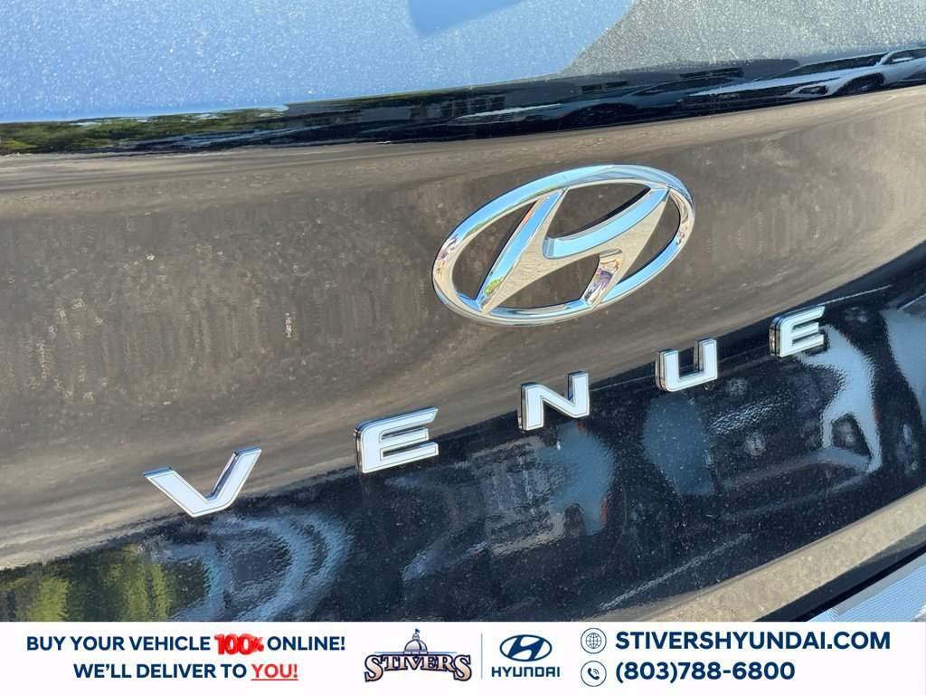 New 2026 Hyundai Venue SEL FWD image 15
