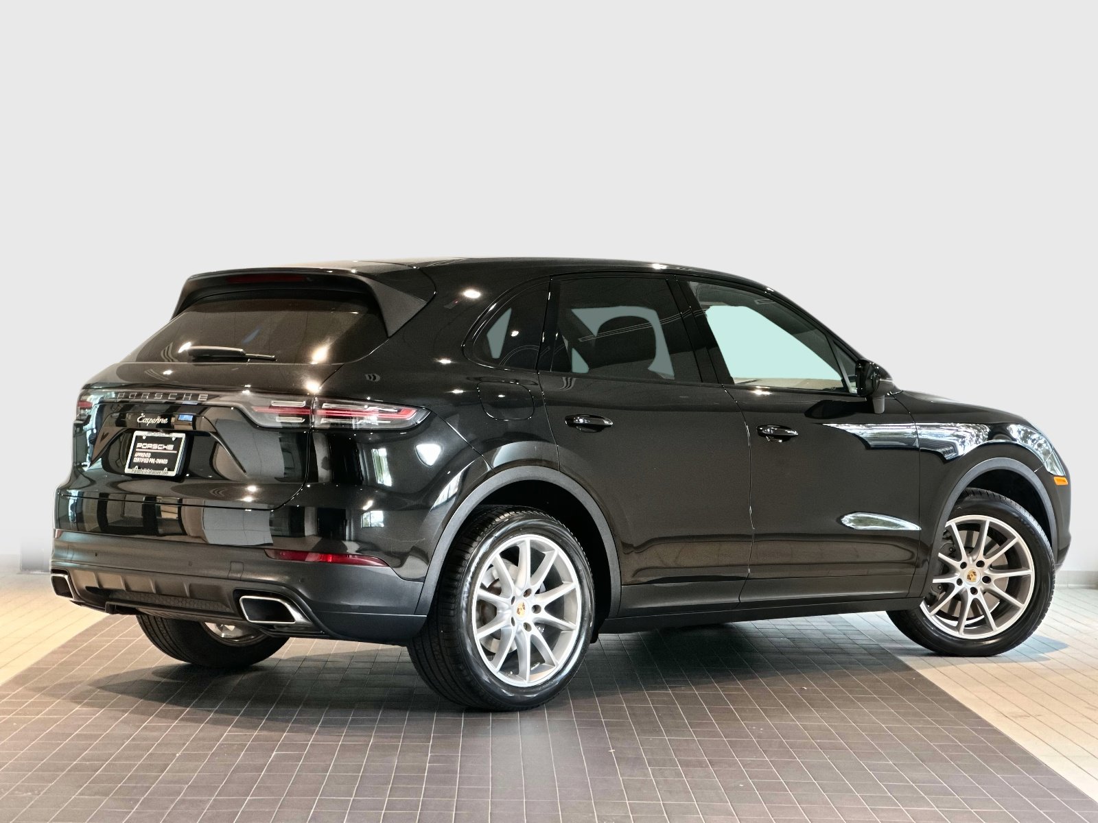 Certified 2021 Porsche Cayenne image 7
