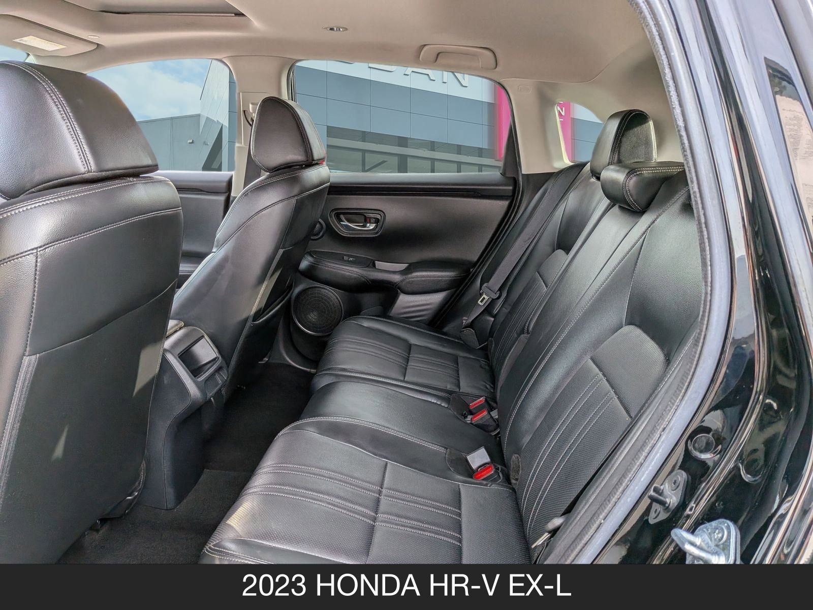 Used 2023 Honda HR-V EX-L image 15