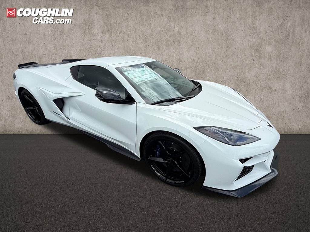 New 2026 Chevrolet Corvette E-Ray w/ Stealth Interior Trim Package AWD/4WD image 16
