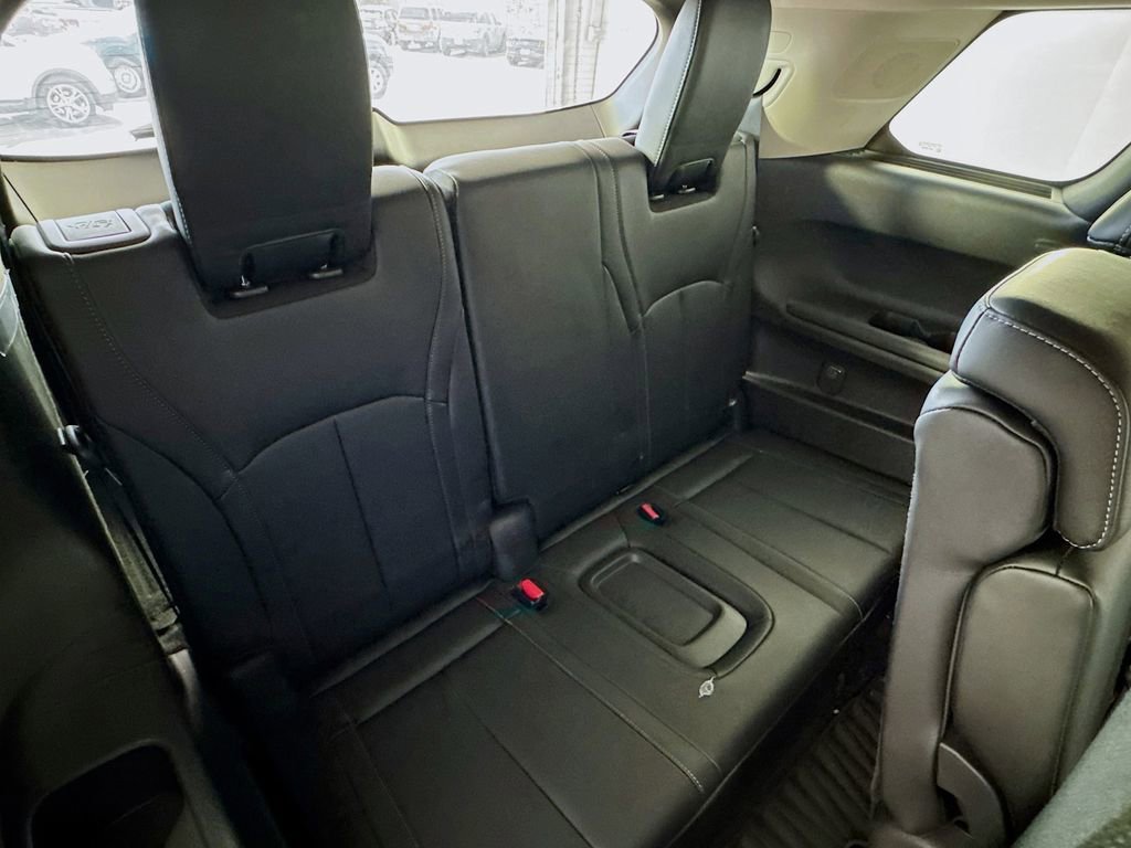 Certified 2026 INFINITI QX60 Luxe w/ Cargo Package image 29