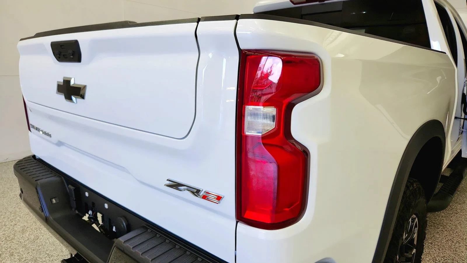 Used 2025 Chevrolet Silverado 1500 ZR2 AWD/4WD image 47