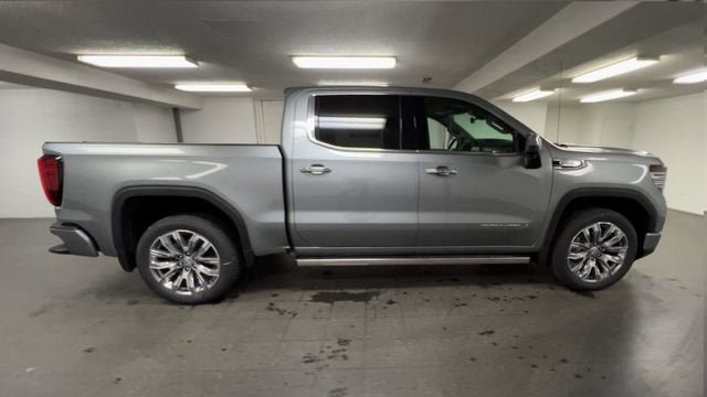 New 2026 GMC Sierra 1500 Denali image 9