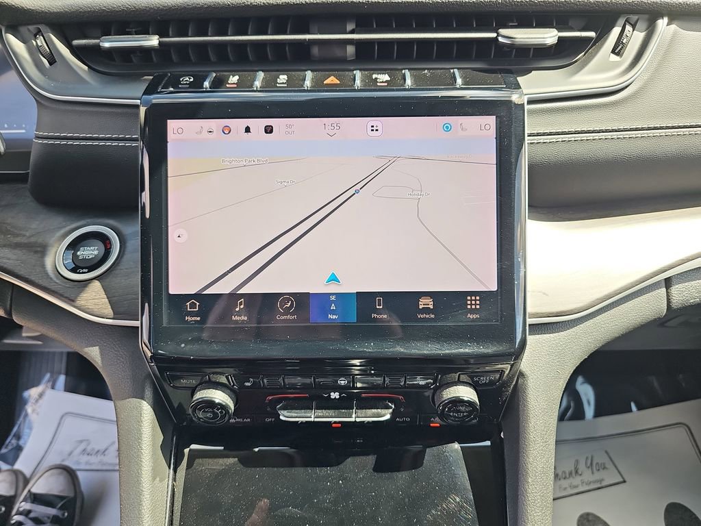 Used 2022 Jeep Grand Cherokee L Limited image 27