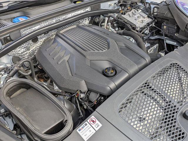 Used 2024 Porsche Macan image 24