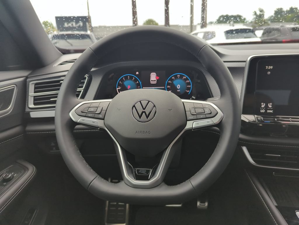 New 2026 Volkswagen Atlas Cross Sport SEL Premium R-Line AWD/4WD image 26